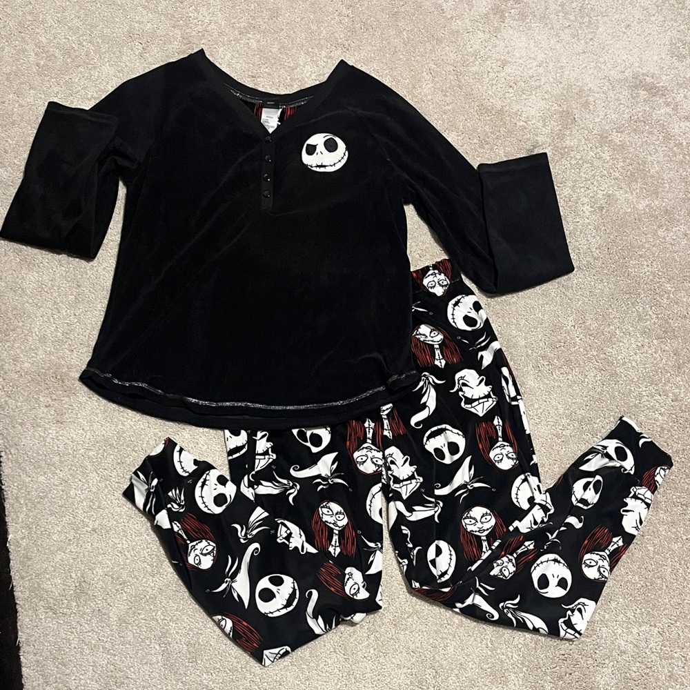 Disney Tim Burton’s The Nightmare Before Christmas Sleepwear Set